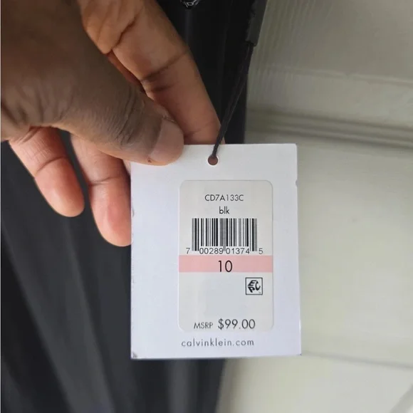 $99 Calvin Klein Black Dress 10 Women Shift Cold Shoulder Flutter Sleeve New - Picture 9 of 14